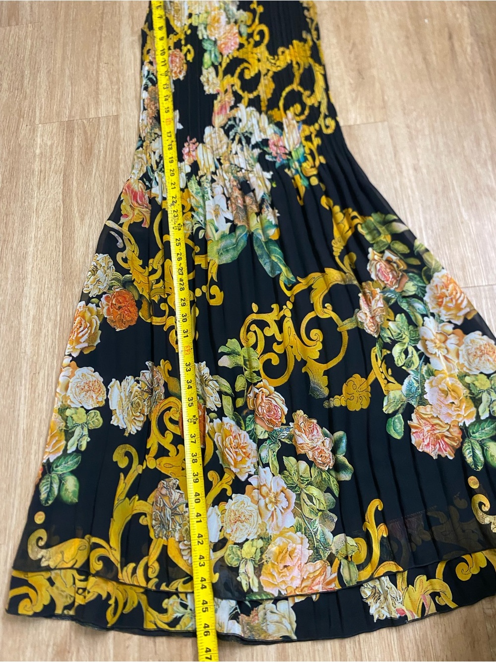 Sleeveless Black Midi Dress with Gold Scroll & Floral Print - Picture 5 of 5